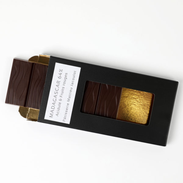 Tablette de chocolat Madagascar 64% avec une saveur Acidulé & fruits rouges de la pâtisserie Jacoulot de Salins-les-Bains dans le Jura